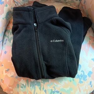 Long sleeve, full zip, winter coat